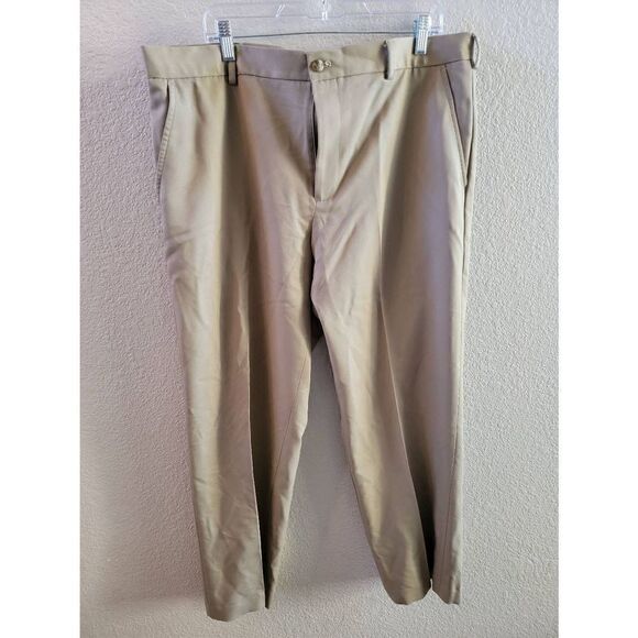 Van Heusen Traveler Men's Khaki Flat Front Dress Pants Size 38/29 - Picture 1 of 3